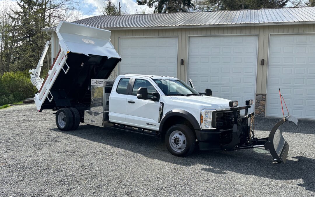 Dumping Body with Snowplow for City of Bellingham