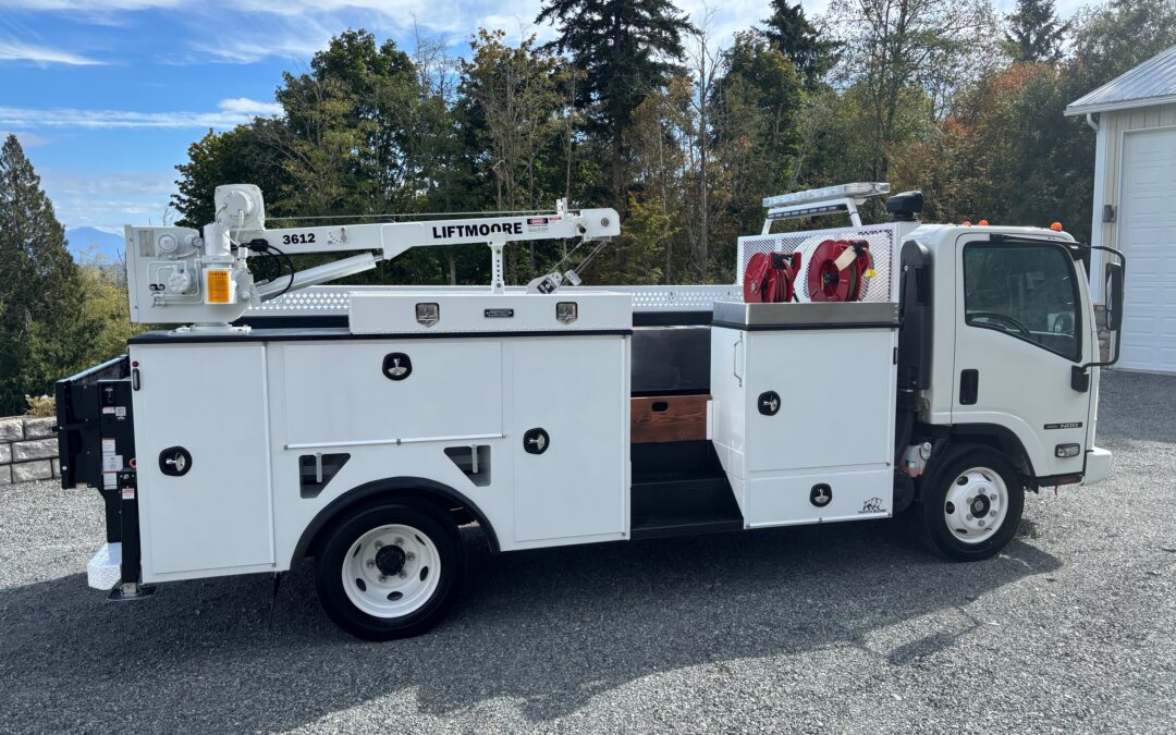 Heavy Crane Service Body for City of Everett